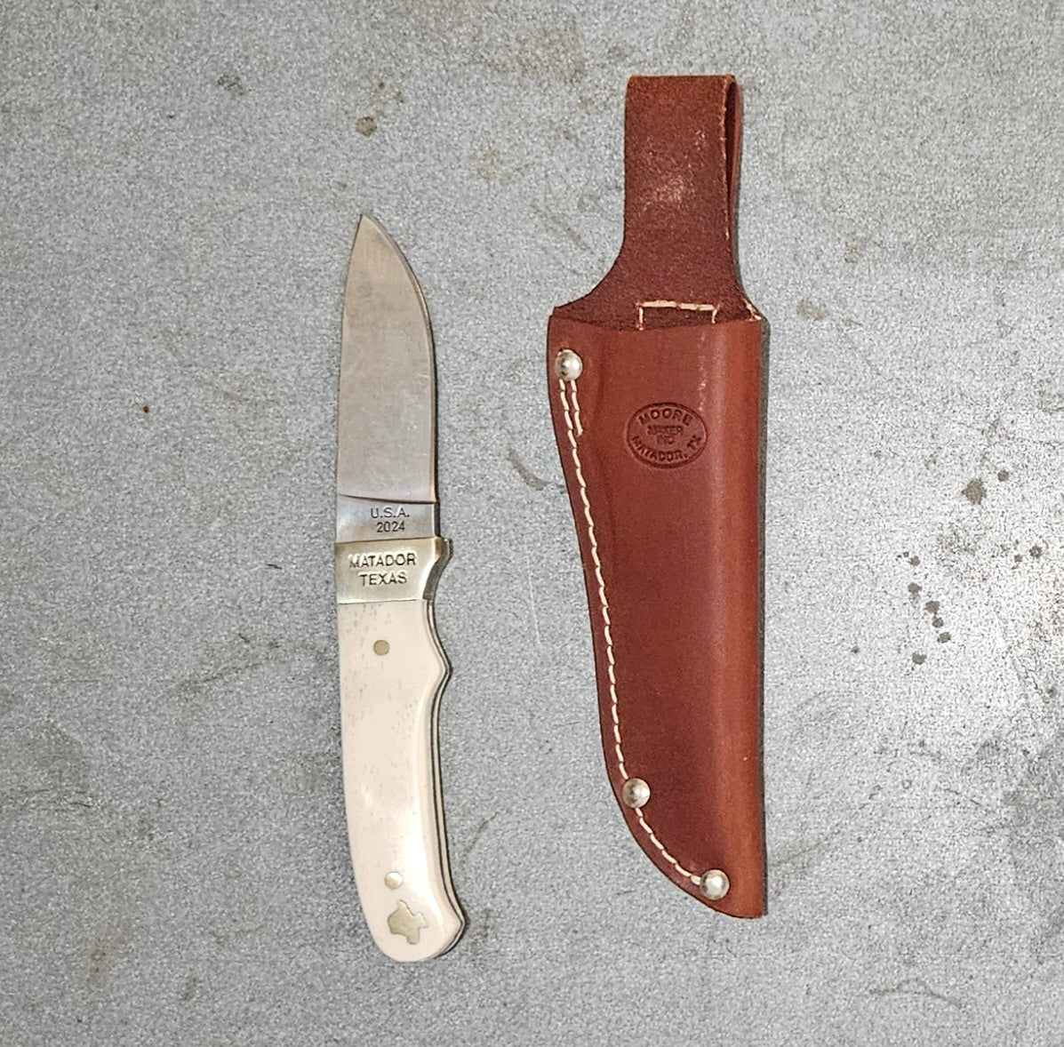 Moore Maker Knives
