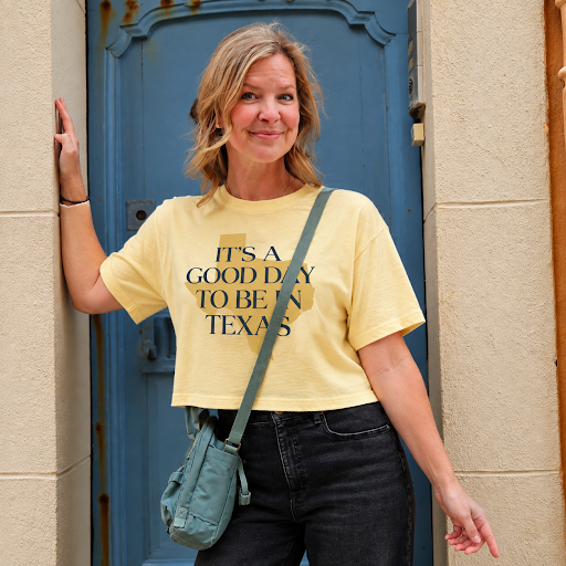 Good Day Cropped T-Shirt